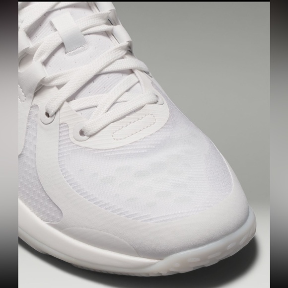 Lululemon-Women's Strong feel Training Shoe white size 7.5 NEW - Picture 8 of 12